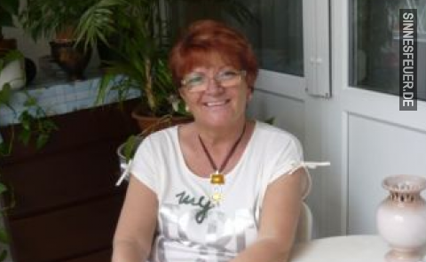 61jährige humorvolle Frau sucht Beziehung mit Pfiff - Nordrhein-Westfalen / Köln - Kontaktanzeige