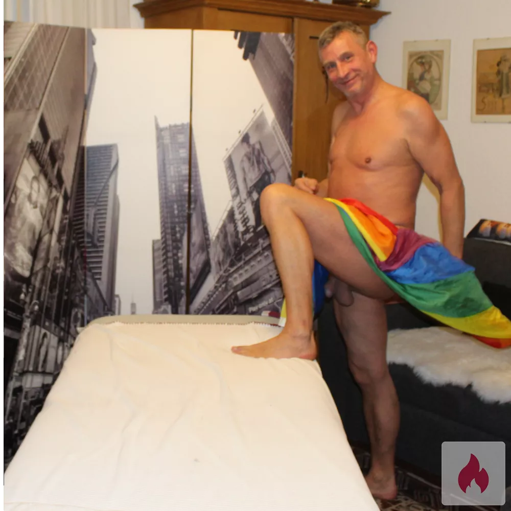 ICH BIN EIN SCHWULER NUDIST - Bayern / München - Kontaktanzeige
