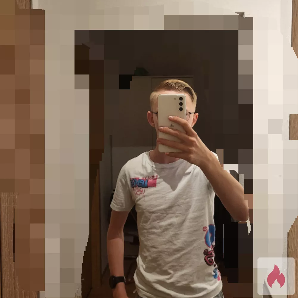 Bin sportlich 19 jahre und suche ein sextreffen - Thüringen / Gera - Kontaktanzeige