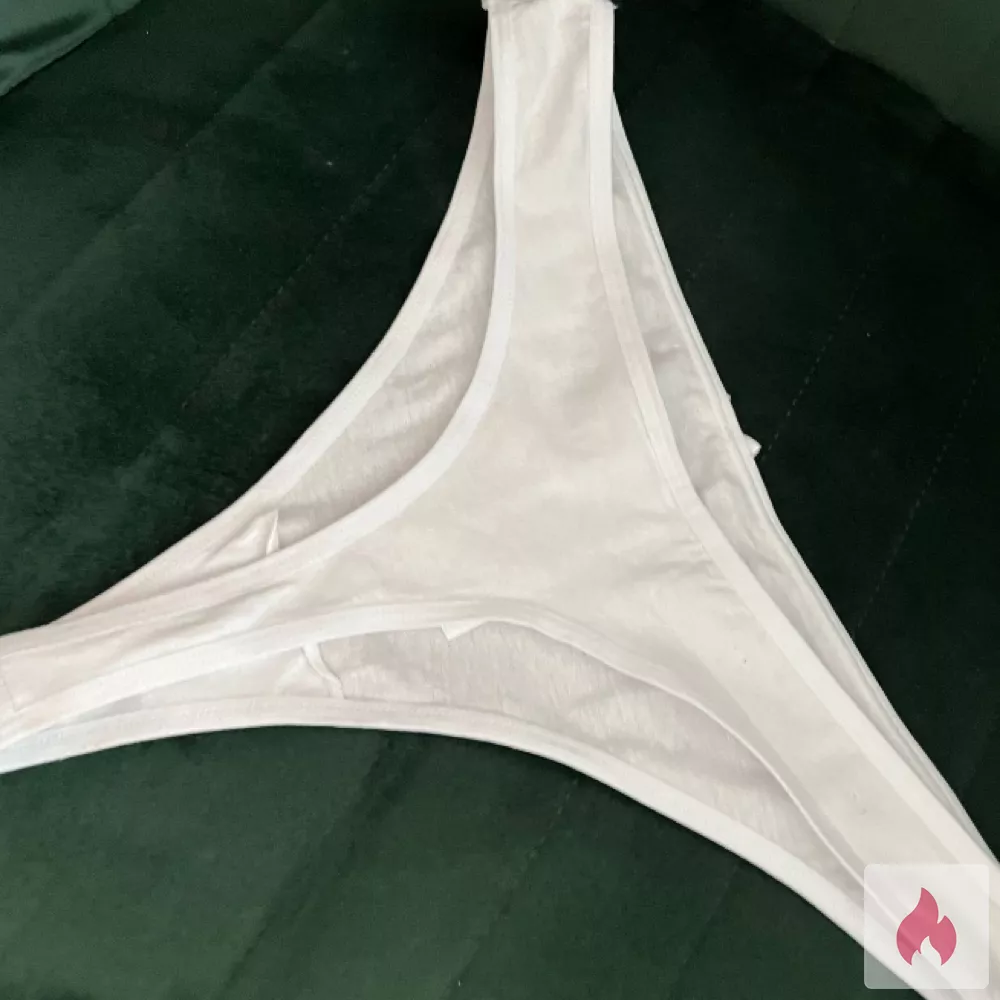 Curvy Milf 42 Jahre bietet einiges! - Nordrhein-Westfalen / Duisburg - Kontaktanzeige