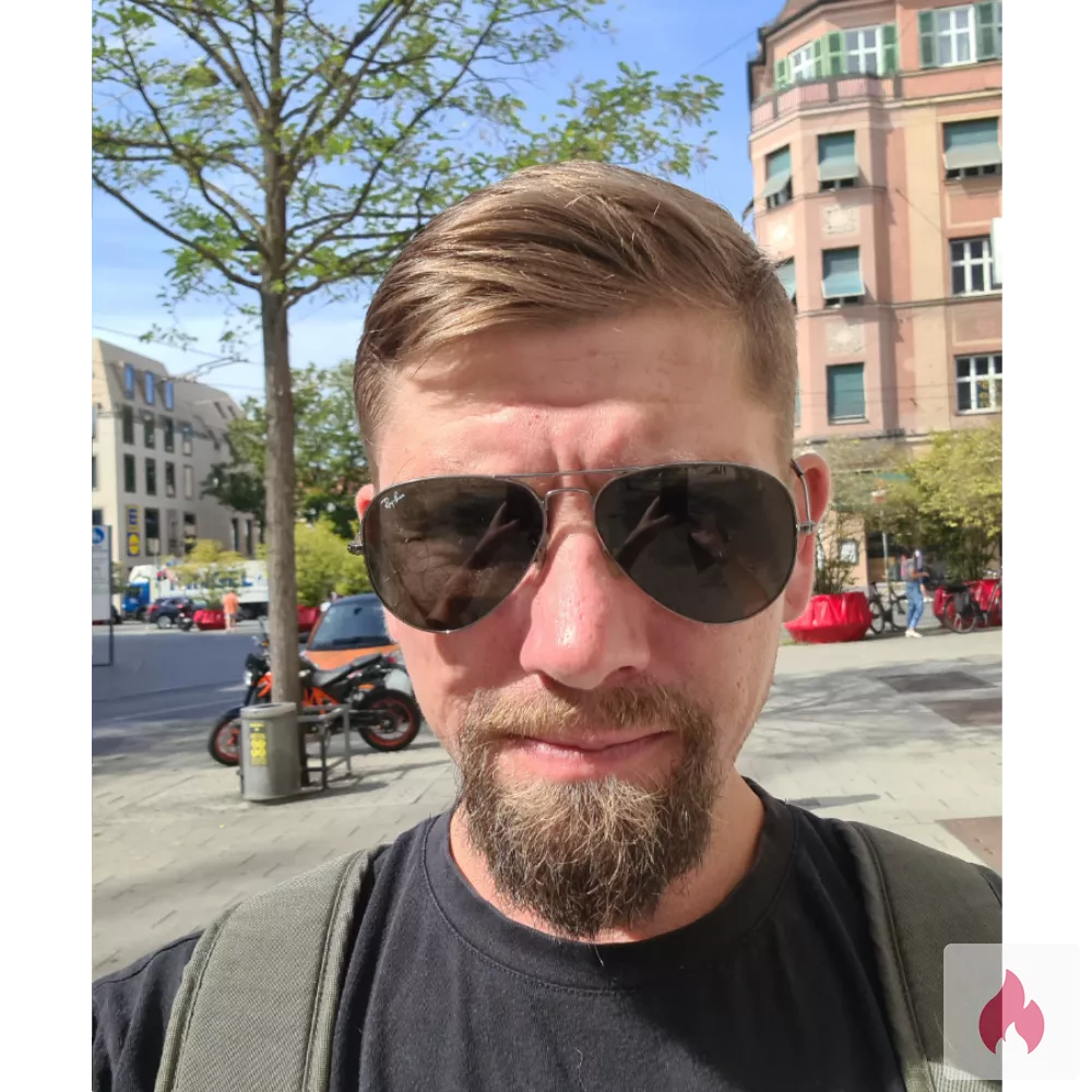 Ich suche eine nette Dame für Treffs grüße  - Bayern / München - Kontaktanzeige