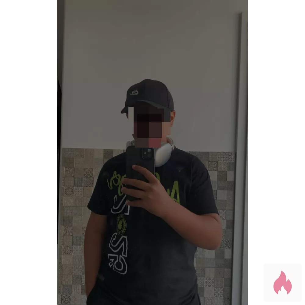 Adil,spiele gerne Fussball - Hessen / Landkreis Darmstadt-Dieburg - Kontaktanzeige