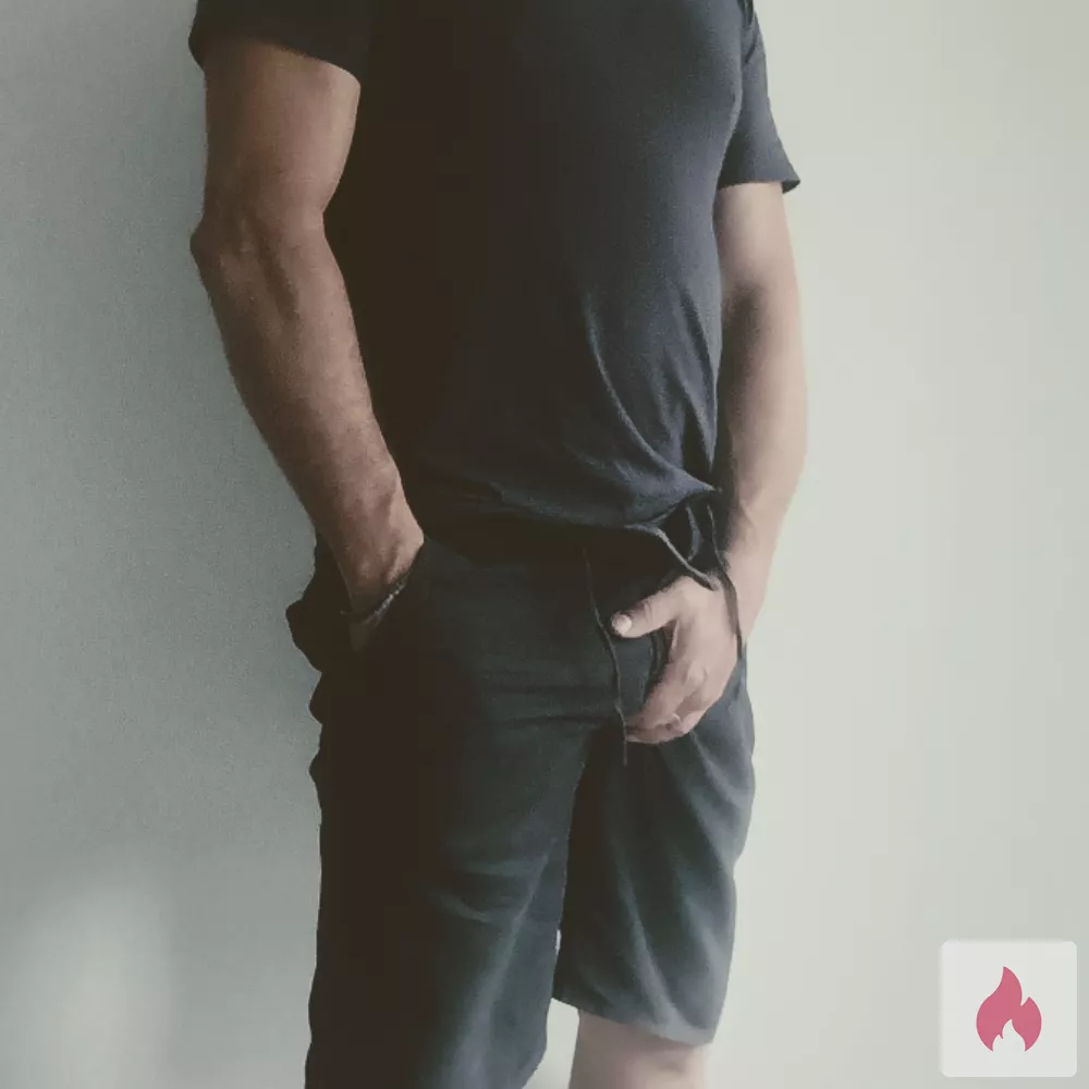 Blowjob Date in deinem Auto - reife Frau gesucht! - Hamburg / Wandsbek - Kontaktanzeige
