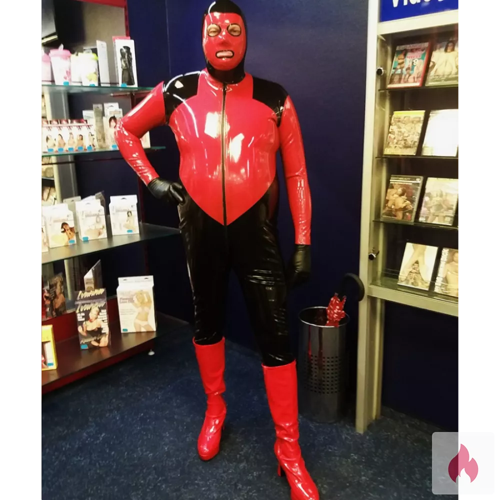 Latex Fan sucht nette Sie  - Hessen / Kassel - Kontaktanzeige