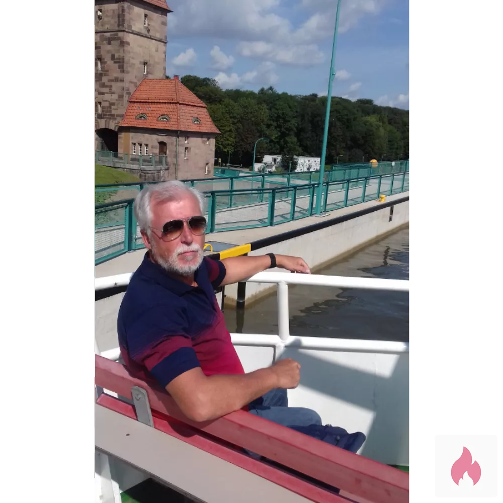 Reife Frau gesucht  - Nordrhein-Westfalen / Kreis Minden-Lübbecke - Kontaktanzeige