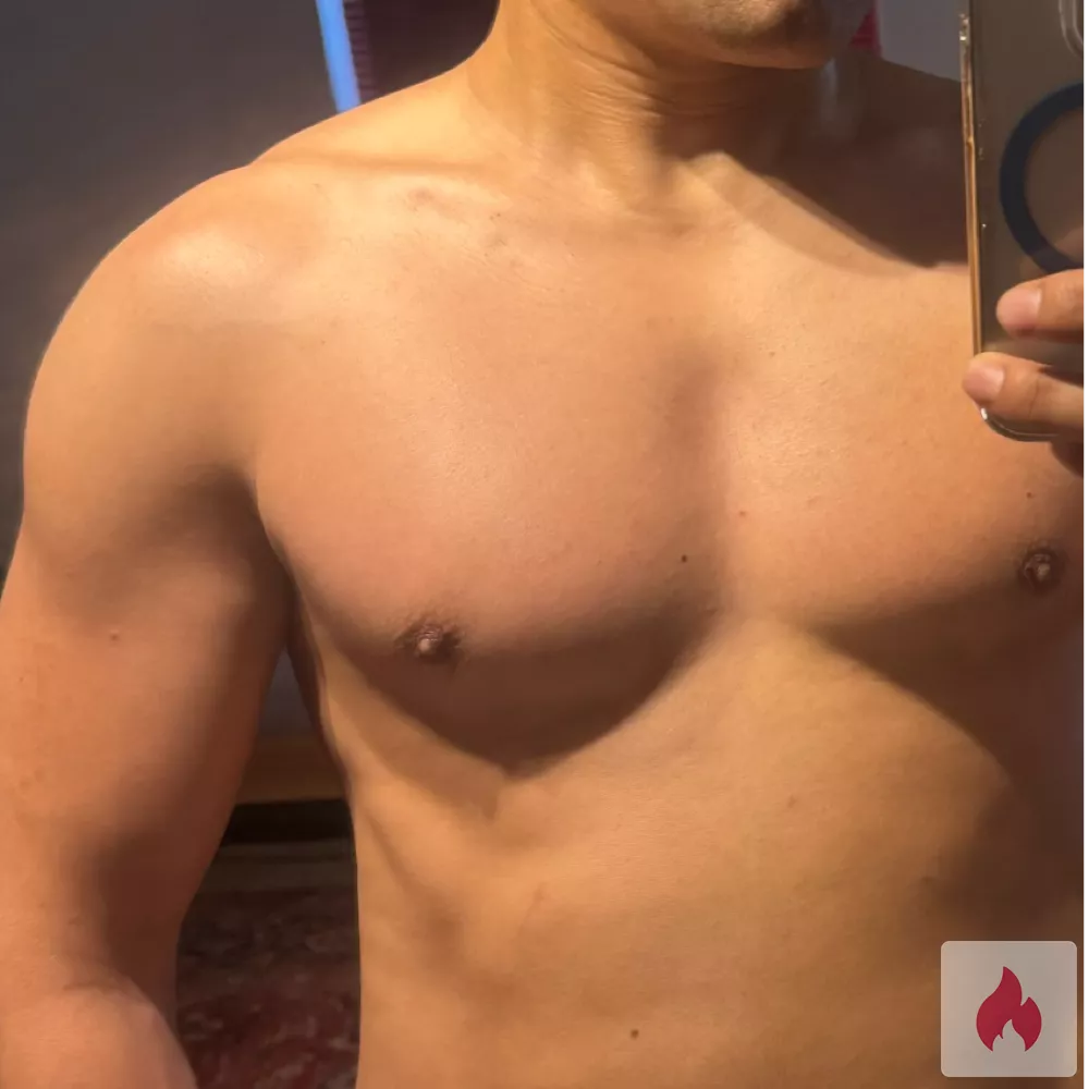Ich suche nach einer Frau für Sextreffen - Bayern / München - Kontaktanzeige
