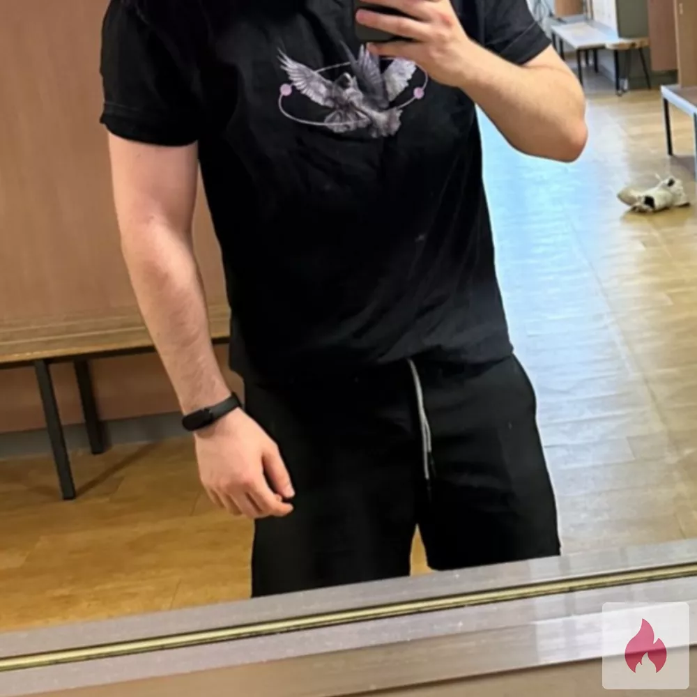 Ich bin 26,75,180, 17 cm offen für alles - Baden-Württemberg / Mannheim - Kontaktanzeige
