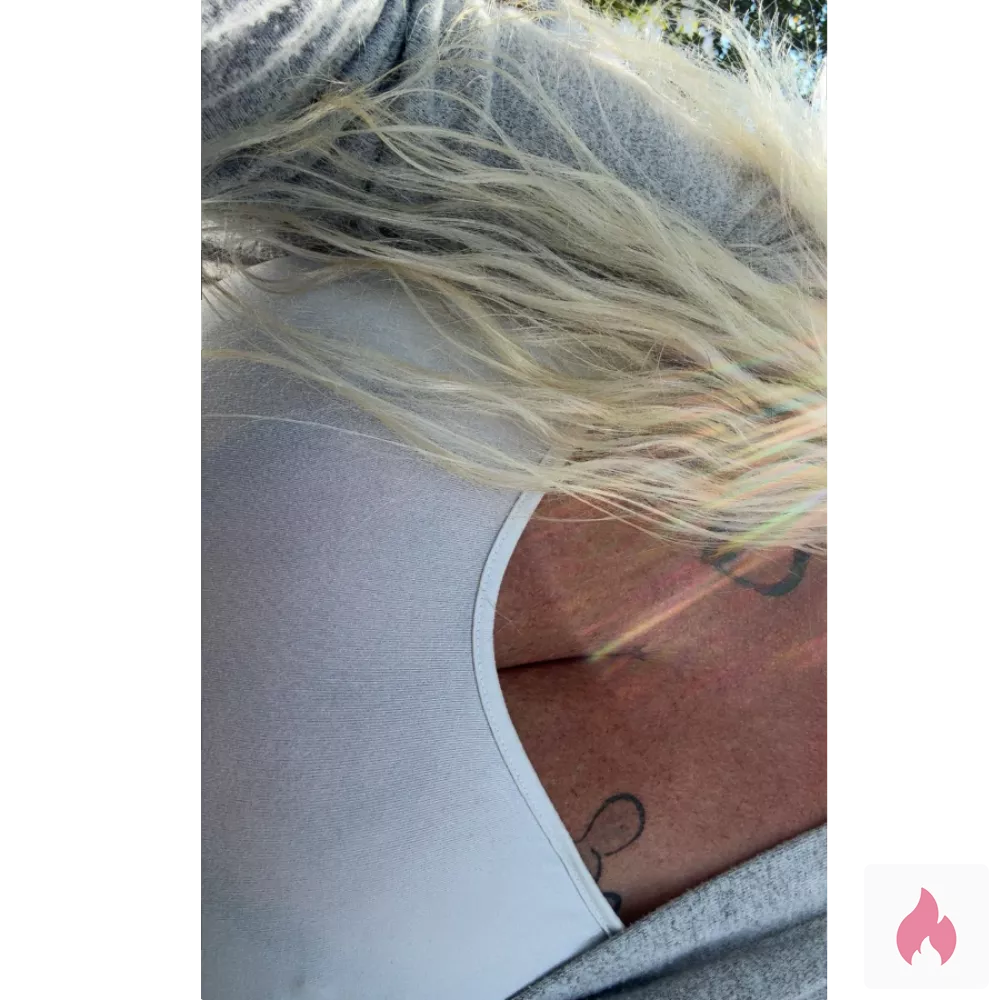Geilenkirchen Milf Melissa - Saarland / Regionalverband Saarbrücken - Kontaktanzeige