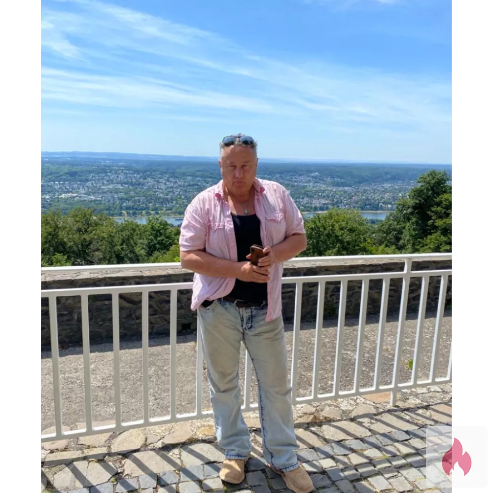 Gentleman aus Bonn sucht Lady von nebenan! - Nordrhein-Westfalen / Bonn - Kontaktanzeige