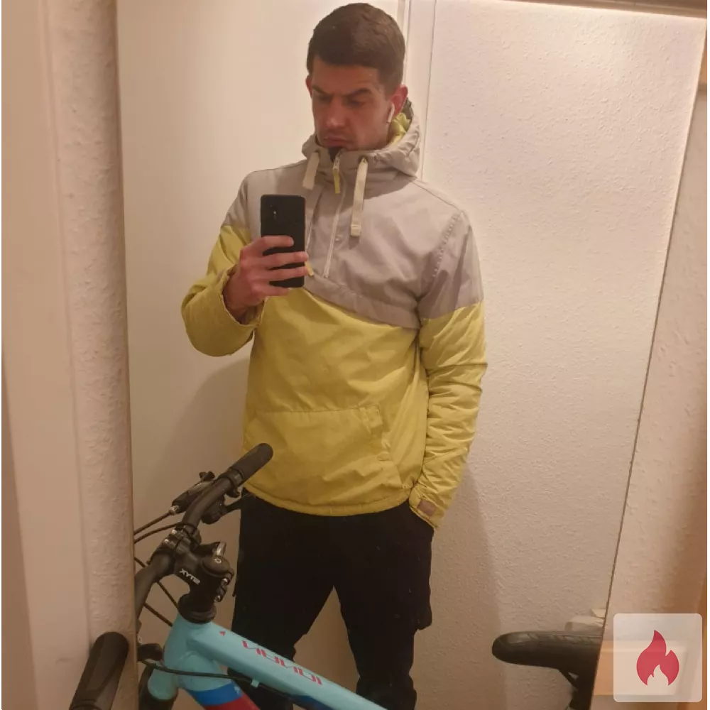 Sexpartnerin gesucht für Tolle harte nächte - Thüringen / Kyffhäuserkreis - Kontaktanzeige