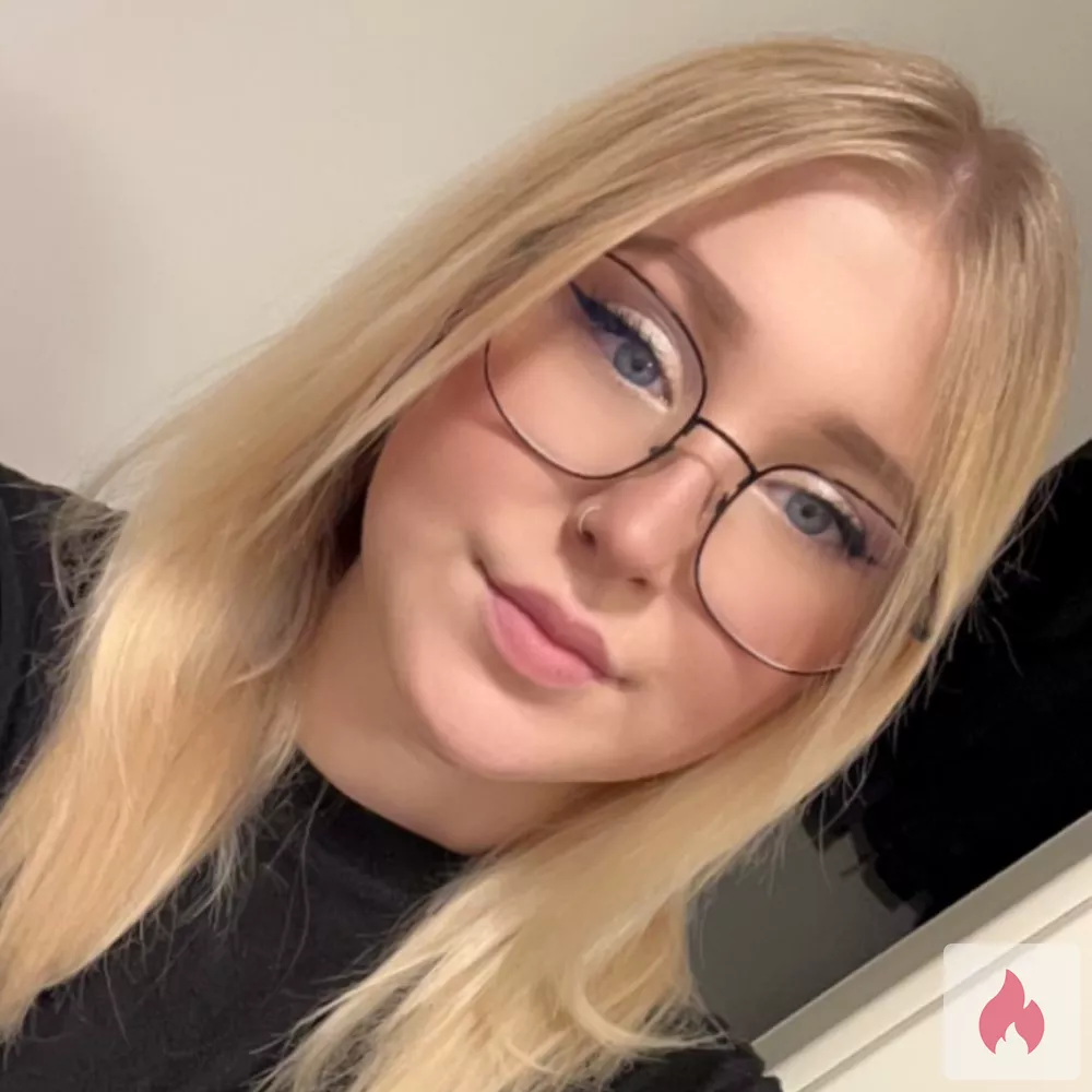 Kinky Karin sucht Männer ab 18 bis 40  - Berlin / Charlottenburg-Wilmersdorf - Kontaktanzeige