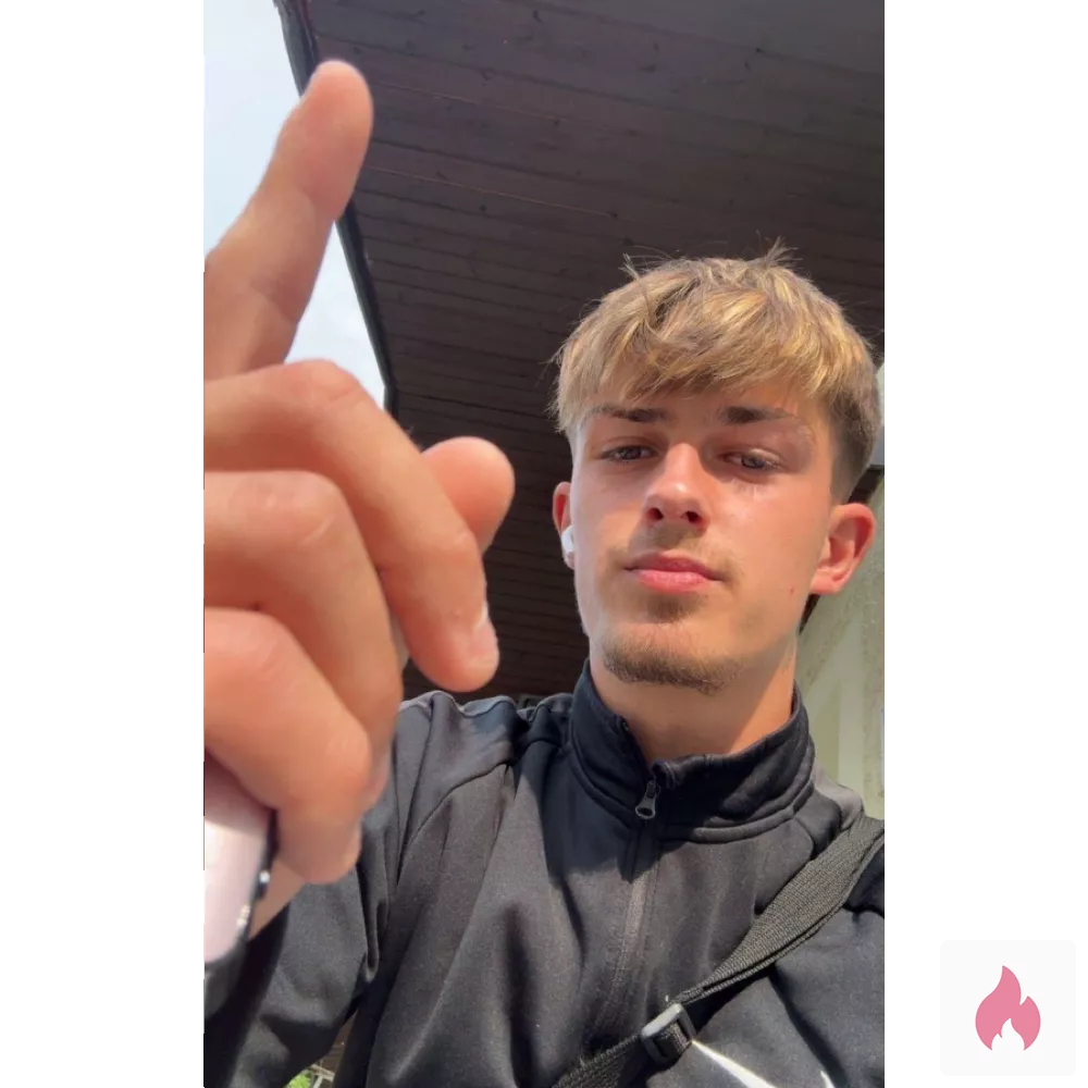 Suche Frau für spaß bin 19jahre München  - Bayern / München - Kontaktanzeige