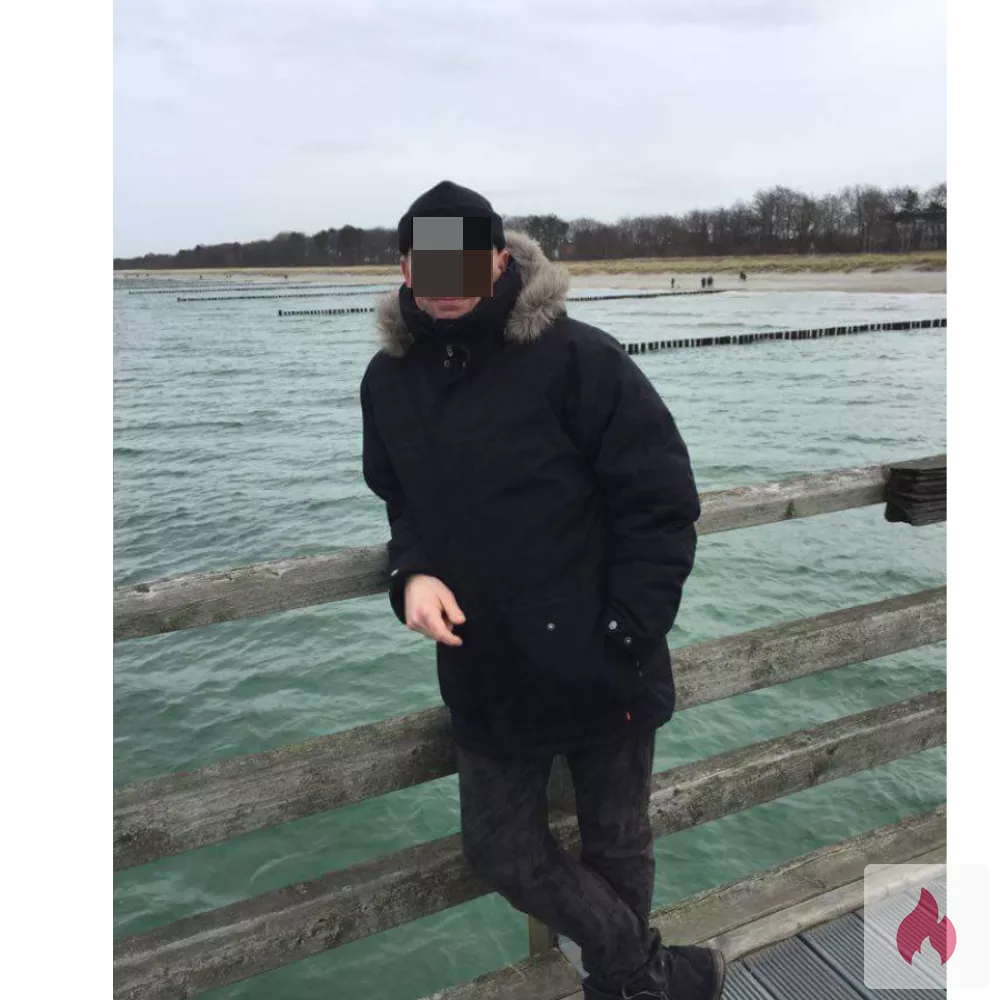 suche Sie für regelmäßige Treffen o. Freundschaft + - Berlin / Reinickendorf - Kontaktanzeige