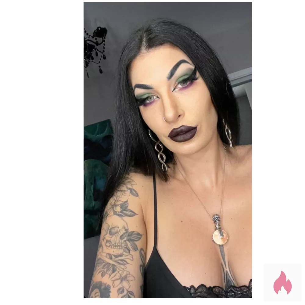 Was gibt es noch für gehorsame Sklaven?  - Nordrhein-Westfalen / Düsseldorf - Kontaktanzeige