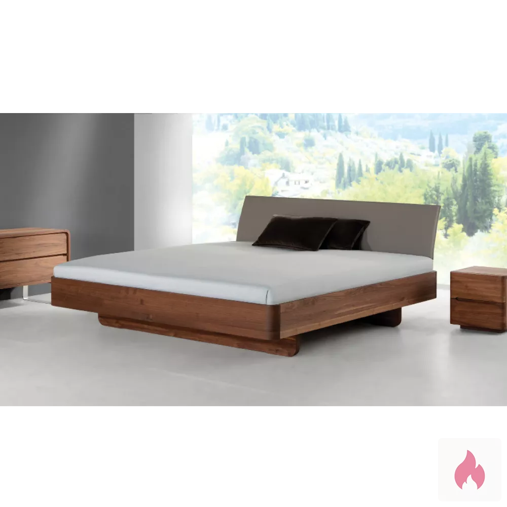 Biete Schlafplatz für junge (w) - Berlin / Mitte - Kontaktanzeige