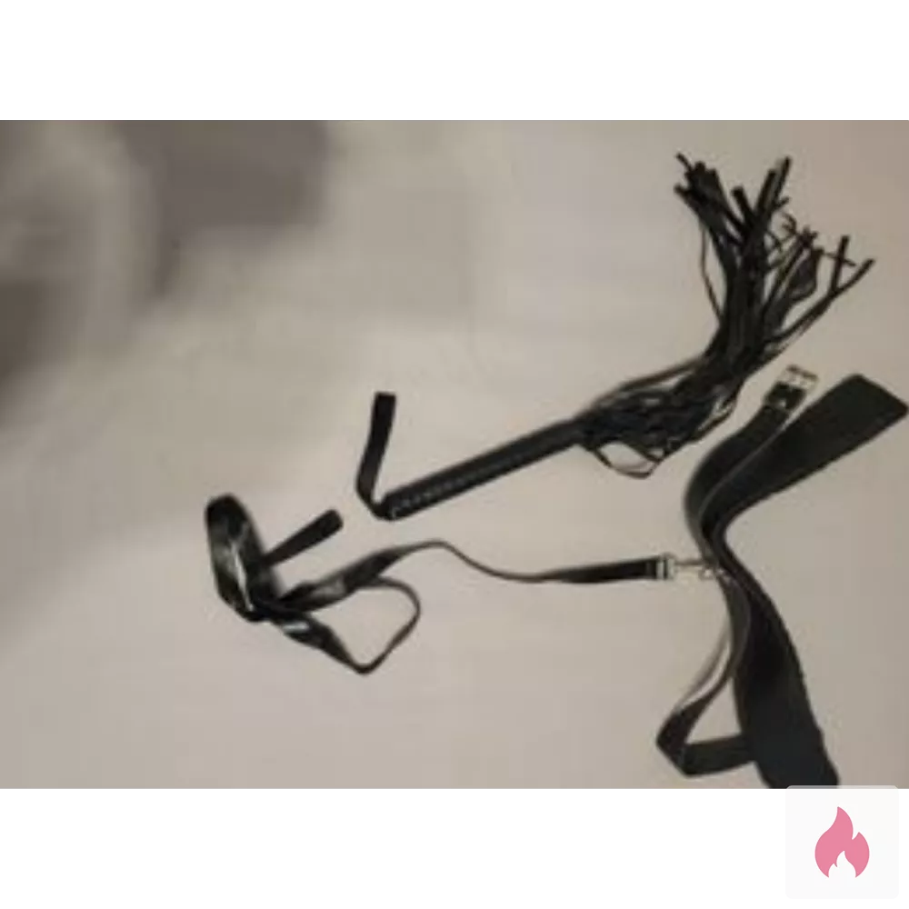 Devoter Weihnachtsengel ges. (mit Wohnmöglichkeit - Brandenburg / Potsdam - Kontaktanzeige