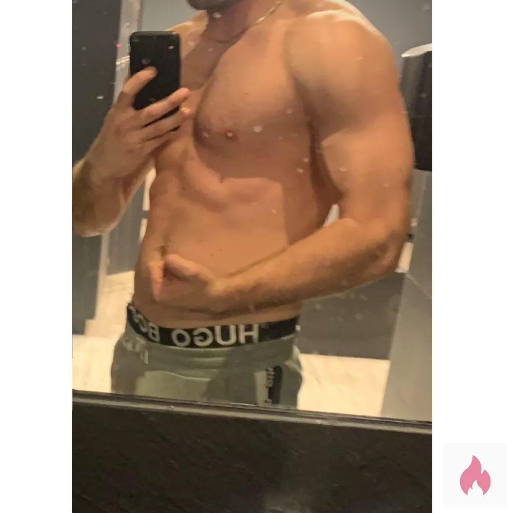 Hotandsexyyyy‘.‘ - Nordrhein-Westfalen / Essen - Kontaktanzeige