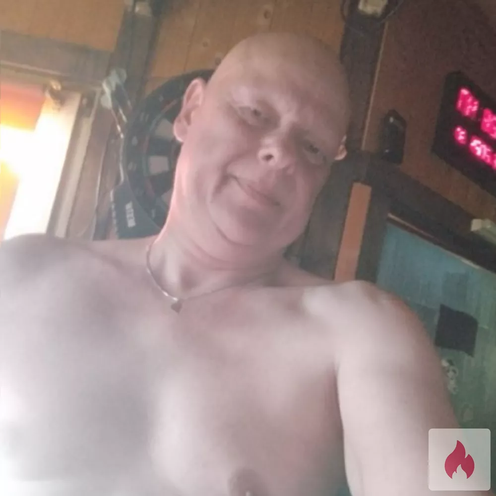 Devote Frau/Paar gesucht  - Nordrhein-Westfalen / Essen - Kontaktanzeige