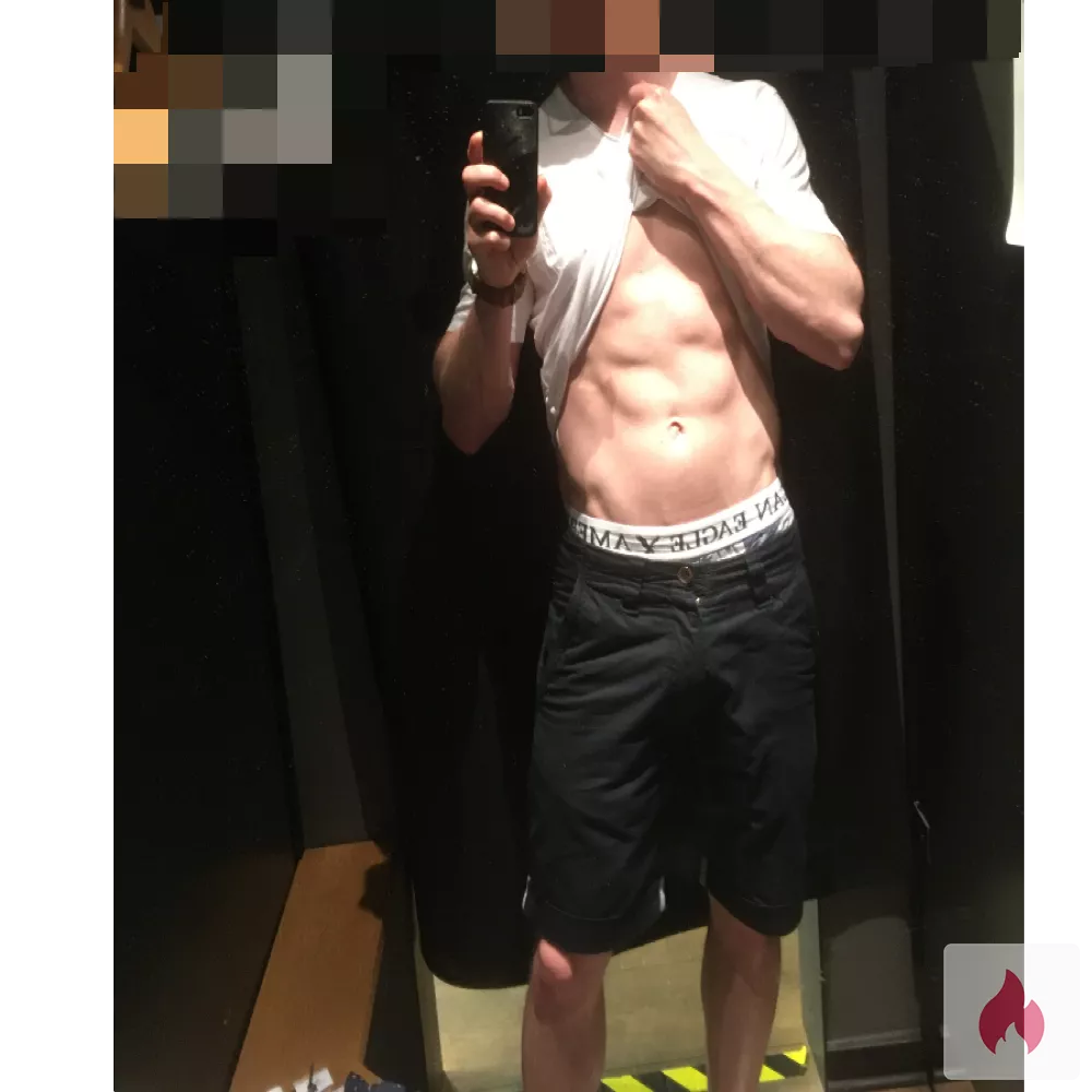 Biete geiles Schwanzwixxxen vor der Cam - Hessen / Frankfurt am Main - Kontaktanzeige