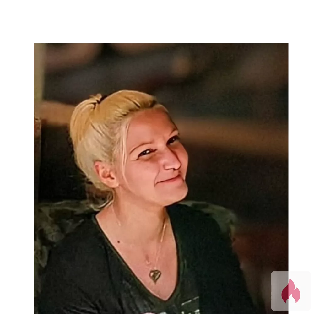 devote Spermasklavin werden - Schleswig-Holstein / Schleswig-Flensburg - Kontaktanzeige