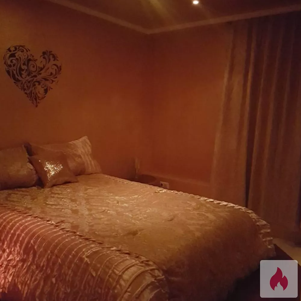 FKK CLUB Fantasy IN MÜNCHEN: GENIESSEN SIE IHREN ABEND - Bayern / München - Kontaktanzeige