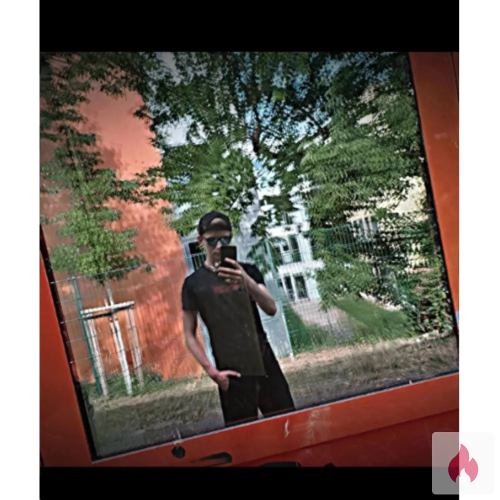 Suche unkoplizierten Sex in Gera und umgebung - Thüringen / Gera - Kontaktanzeige