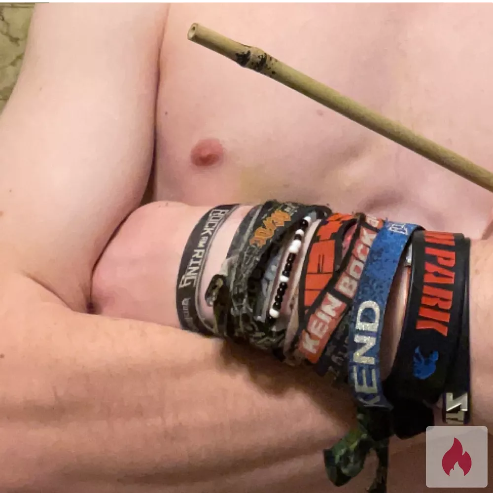 Sklavin zur online Erziehung gesucht  - Hessen / Kreis Bergstraße - Kontaktanzeige