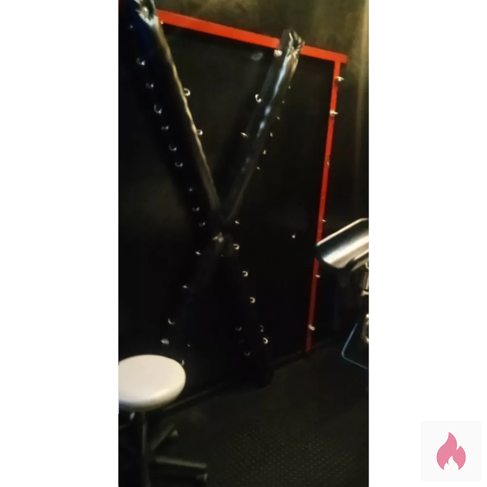 Du interessierst dich für Dominanz ? - Bayern / München - Kontaktanzeige