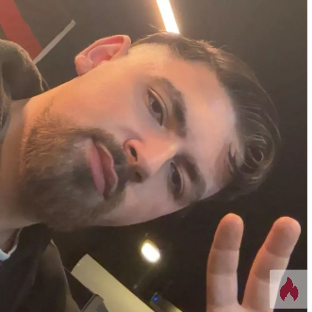 Hey ich suche sextreffen bin offen für alles! - Hamburg / Eimsbüttel - Kontaktanzeige