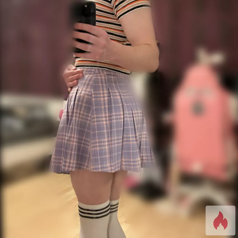 KEIN TG - Femboy, unerfahren will benutzt werden :3 - Niedersachsen / Region Hannover - Kontaktanzeige