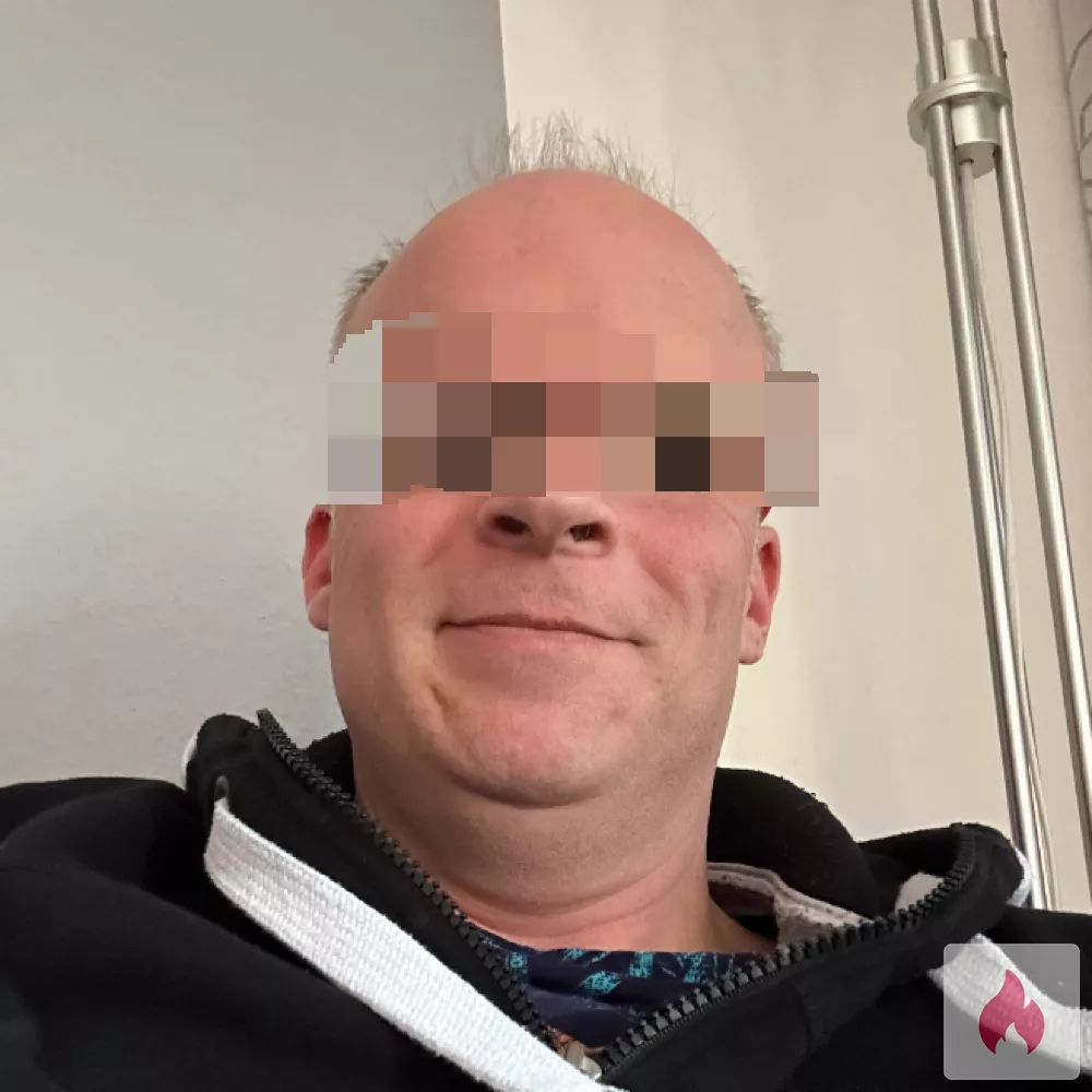 Suche eine Frau für regelmäßige Sextreffen - Nordrhein-Westfalen / Kreis Kleve - Kontaktanzeige