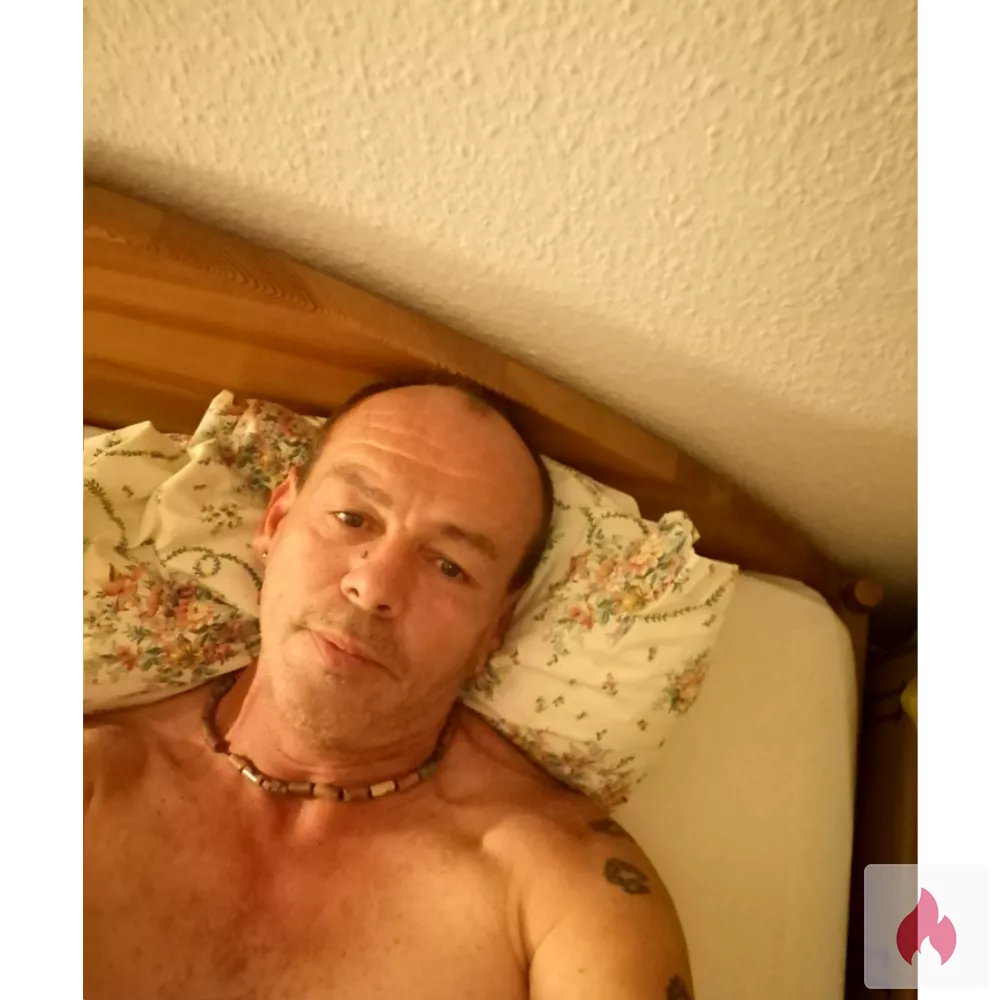 Erotische Massagen für frauen rund um Stuttgart - Baden-Württemberg / Stuttgart - Kontaktanzeige