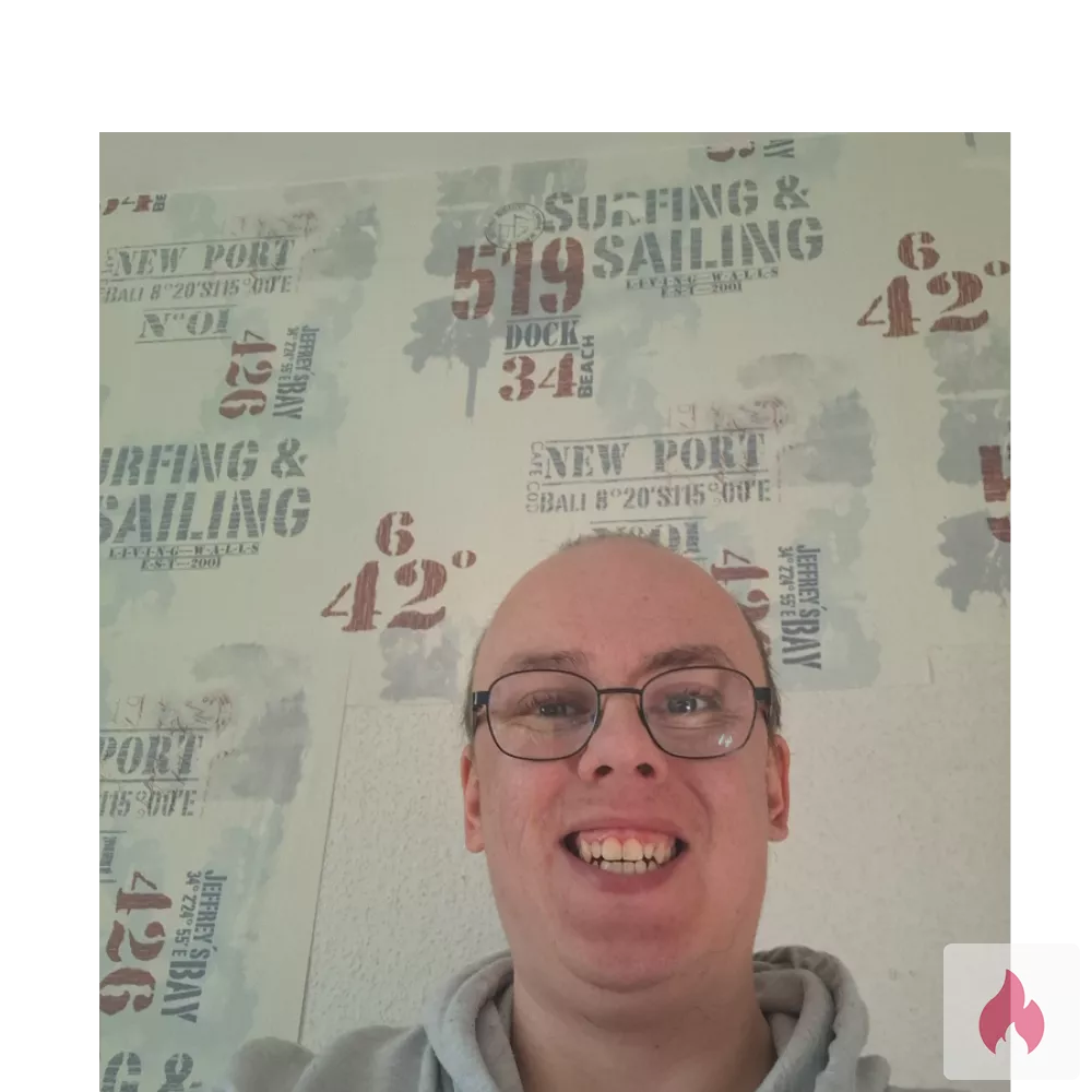 Suche jemanden der mir Adult Baby Sachen bestellt  - Bayern / Landkreis Hof - Kontaktanzeige