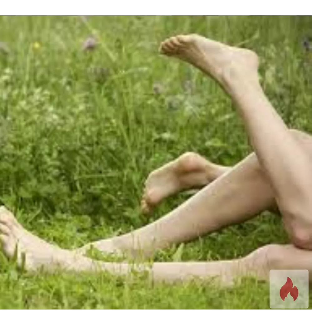 Jung, skinny, MiniTits für Outdoor 69er Reiten Doggy  - Sachsen / Landkreis Leipzig - Kontaktanzeige