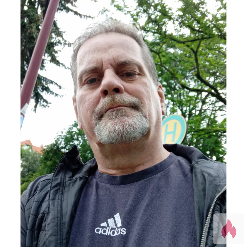 Suche Frauen aus Magdeburg für AV NS und GV  - Sachsen-Anhalt / Magdeburg - Kontaktanzeige