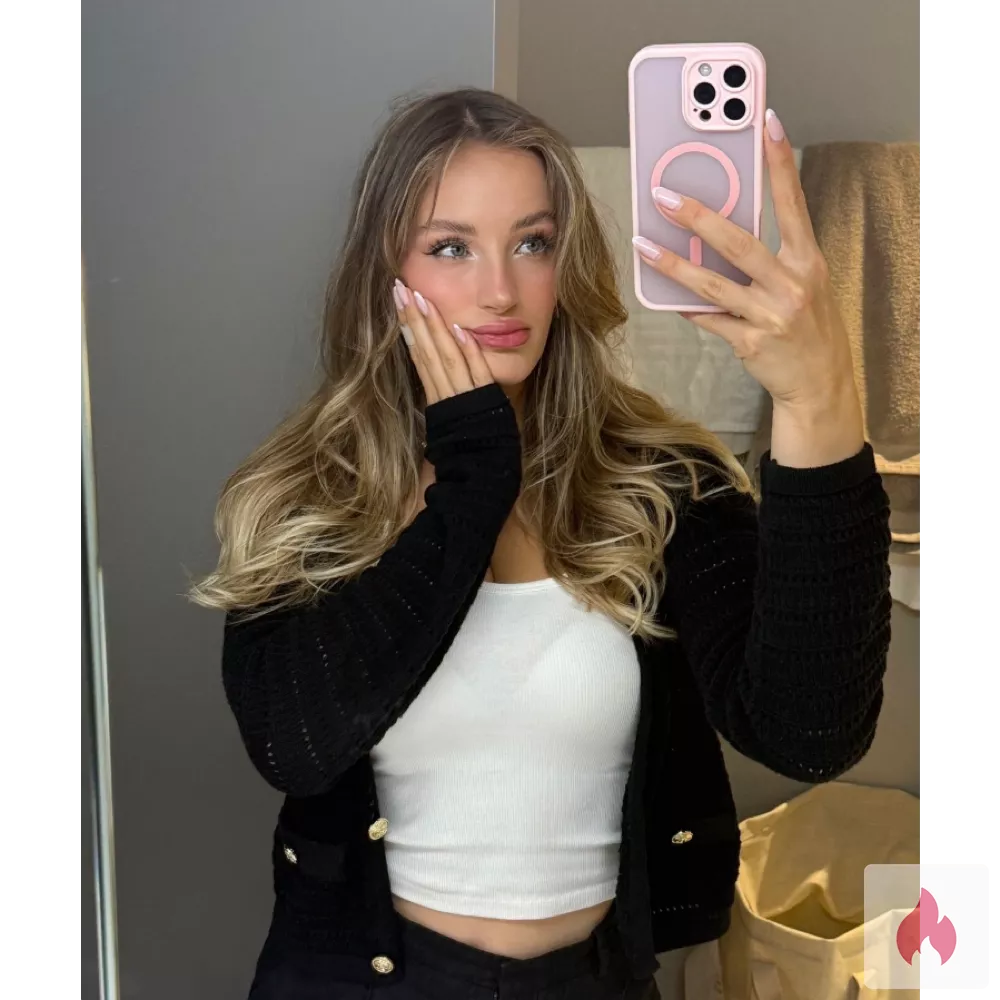 Ich bin eine sehr geldgierige Domina  - Hamburg / Hamburg-Mitte - Kontaktanzeige