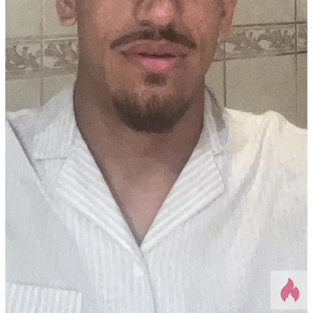 Ich bin ein 23 jähriger Mann  suche diskretes Treffen  - Rheinland-Pfalz / Eifelkreis Bitburg-Prüm - Kontaktanzeige