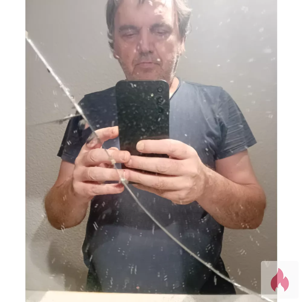 Devot willige m stute sucht aktiv dominanten Kerlen  - Hamburg / Eimsbüttel - Kontaktanzeige