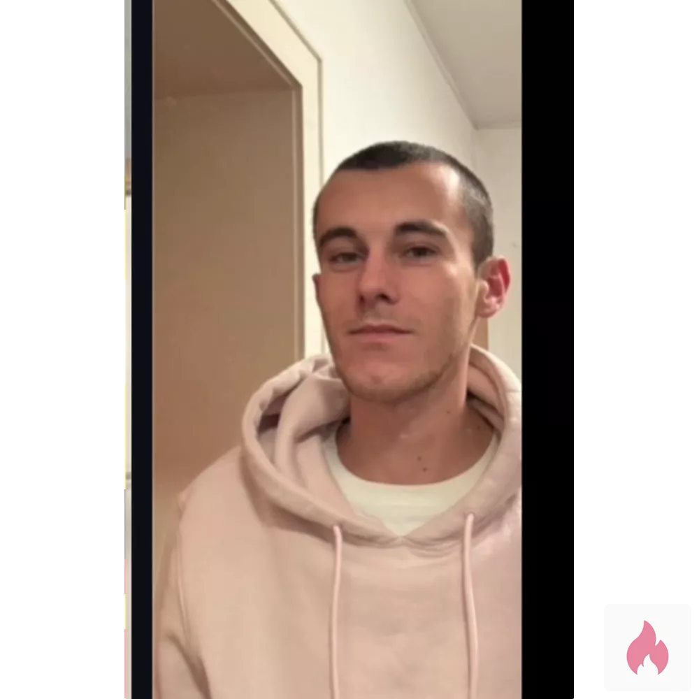 Er (24) ist auf der Suche nach einem Zeitvertreib - Nordrhein-Westfalen / Mönchengladbach - Kontaktanzeige