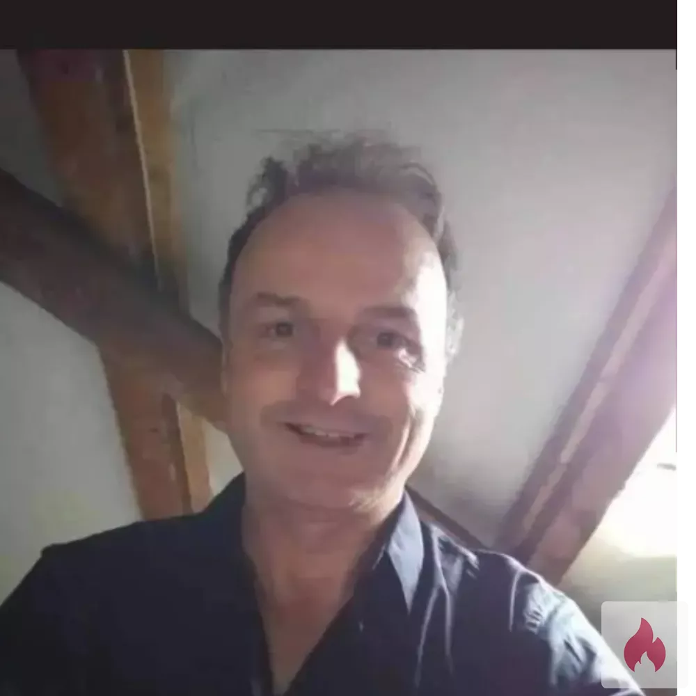 Sklavin dauerhaft gesucht 18+ - Nordrhein-Westfalen / Kreis Recklinghausen - Kontaktanzeige