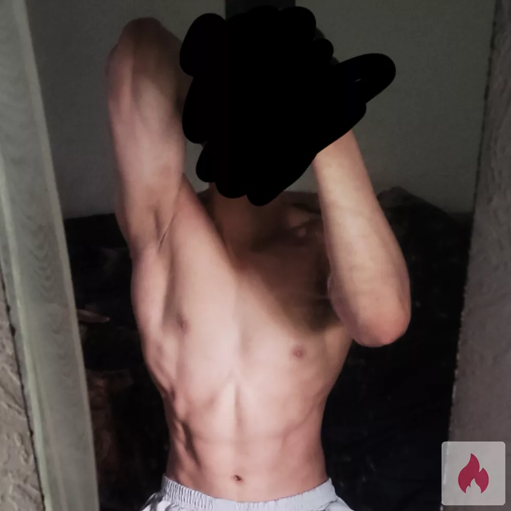 Südländer mit 20x6cm - Hessen / Landkreis Fulda - Kontaktanzeige