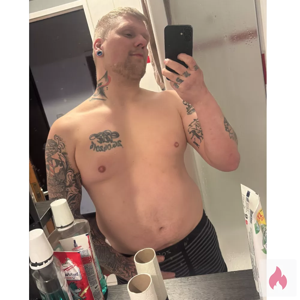 Ich suche geilen Sextreffen  - Berlin / Lichtenberg - Kontaktanzeige