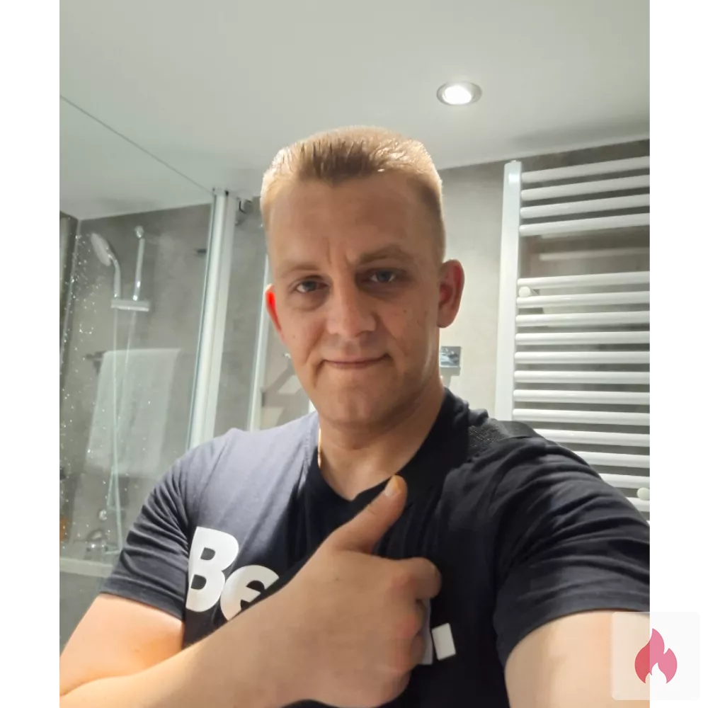 Gentleman bietet stilvolle, diskrete Begleitung - Nordrhein-Westfalen / Dortmund - Kontaktanzeige