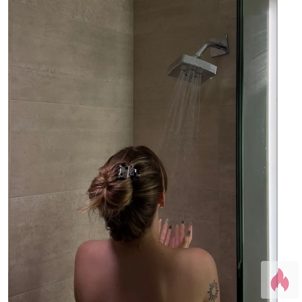 Lass uns ein bisschen quatschen und viel vögeln...  - Nordrhein-Westfalen / Kreis Höxter - Kontaktanzeige