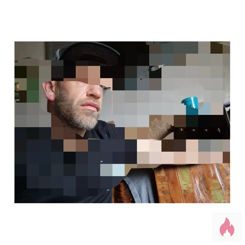 Lass dich ausführlich lecken  - Bremen / Bremen-Süd - Kontaktanzeige