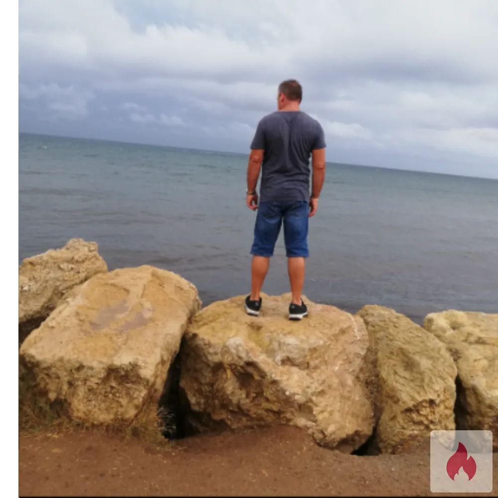 Biete eine Massage nur für Frauen  . - Nordrhein-Westfalen / Duisburg - Kontaktanzeige