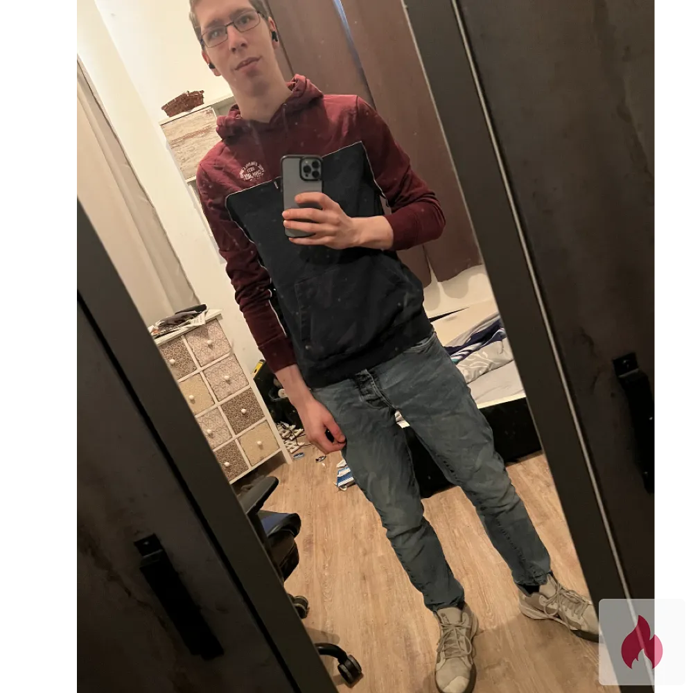 Junger Mann sucht reife Frau  - Bremen / Bremerhaven - Kontaktanzeige