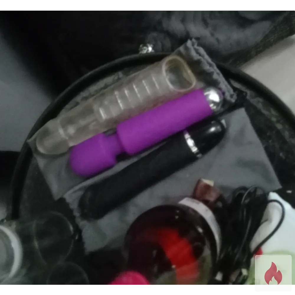 Suche die richtige Spielgefährtin für regelmäßigen Sex  - Nordrhein-Westfalen / Duisburg - Kontaktanzeige