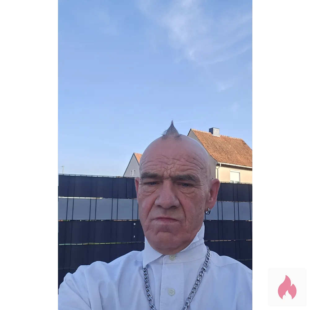 Suche geile Hausfrau - Niedersachsen / Landkreis Holzminden - Kontaktanzeige