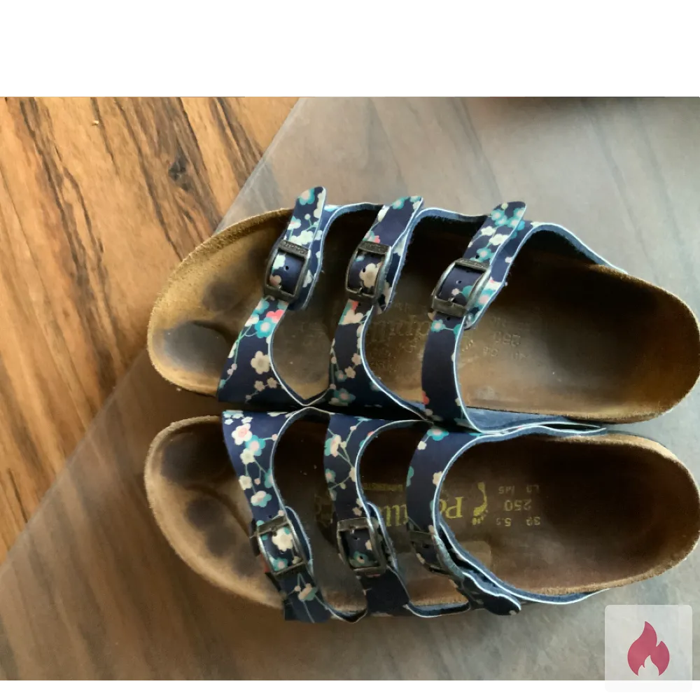 Suche Dame wo Birkenstock Schuhe trägt - Baden-Württemberg / Neckar-Odenwald-Kreis - Kontaktanzeige